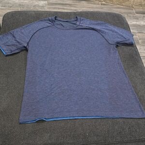 lululemon athletica Heathered Blue Short Sleeve Tee